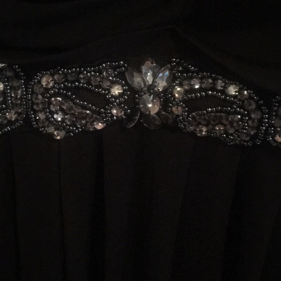 Simple black prom/formal dress - Picture 3 of 4